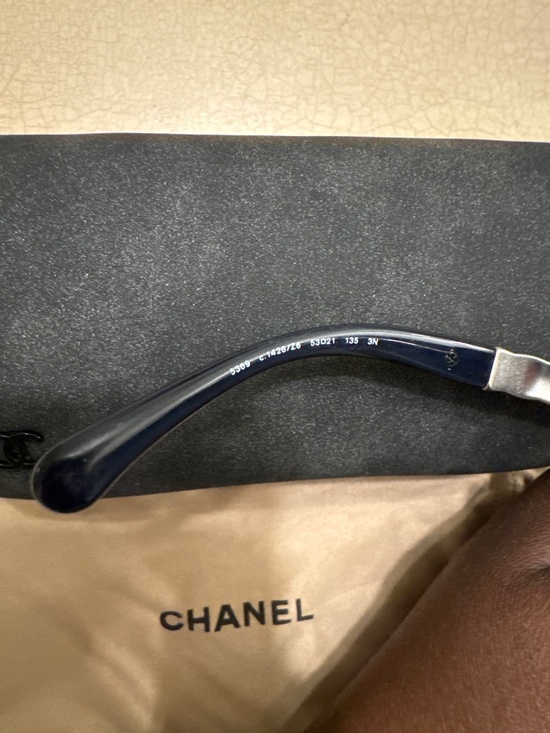 CHANEL SUNGLASSES main image 4